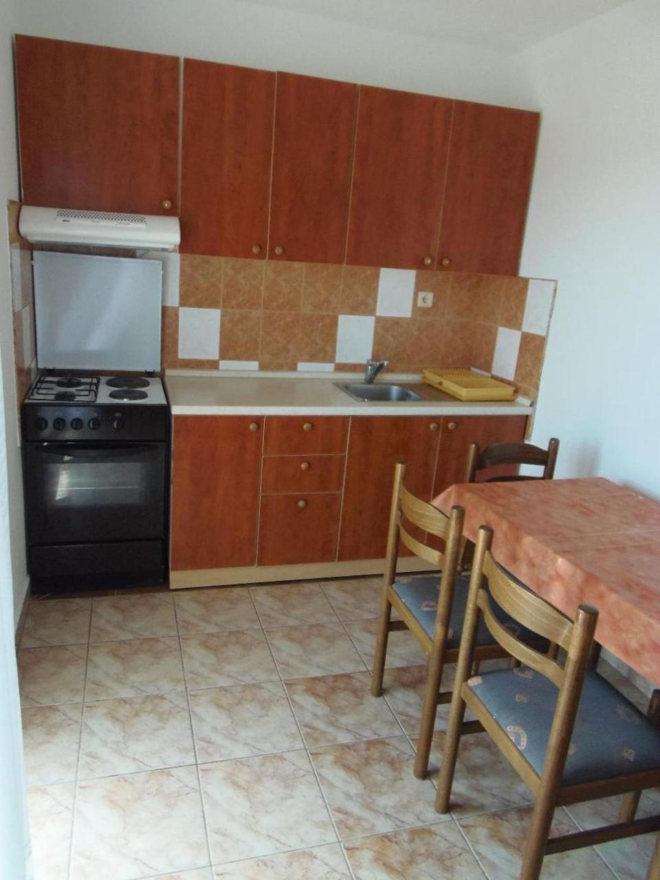 Apartments Zoran Povljana Extérieur photo